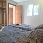 Beautiful Small Bungalow, Amazing Views And Garden 別荘 カレタ・デ・ファマラ