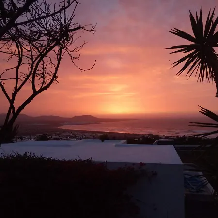 Holiday home Beautiful Small Bungalow, Amazing Views And Garden