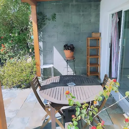 Beautiful Small Bungalow, Amazing Views And Garden Feriehus *